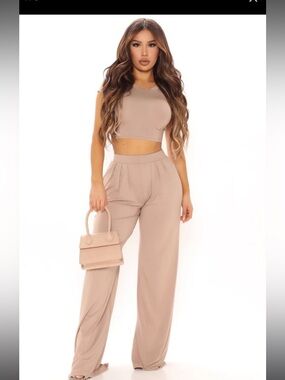 2 Piece Fashion Nova Wide Leg Pants Set